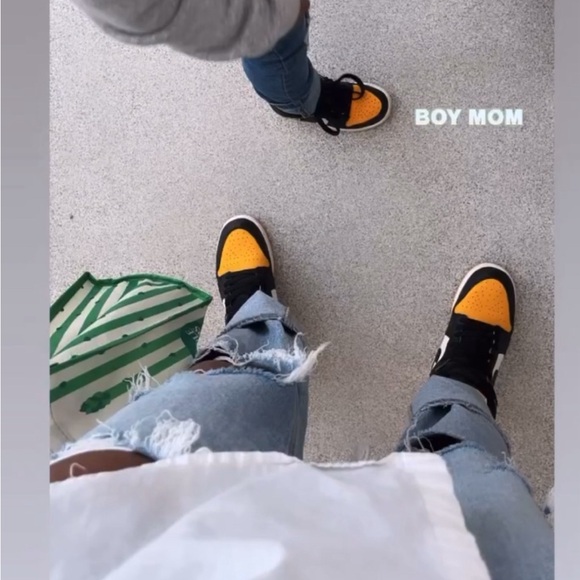 Air Jordan 1 Retro High OG Taxi Yellow black - Picture 5 of 11